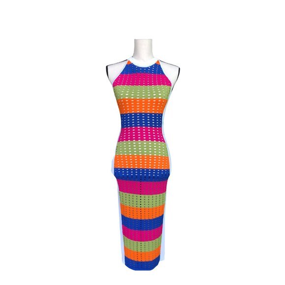 Dresses & Skirts - Beautiful Women's colorful stretch dress, with attached belt M